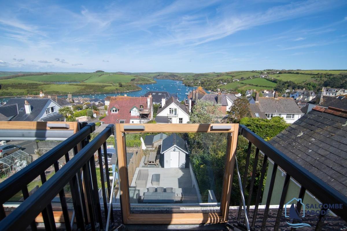 Stylish Sanctuary - Estuary Views - Outside Space Солкомб Экстерьер фото